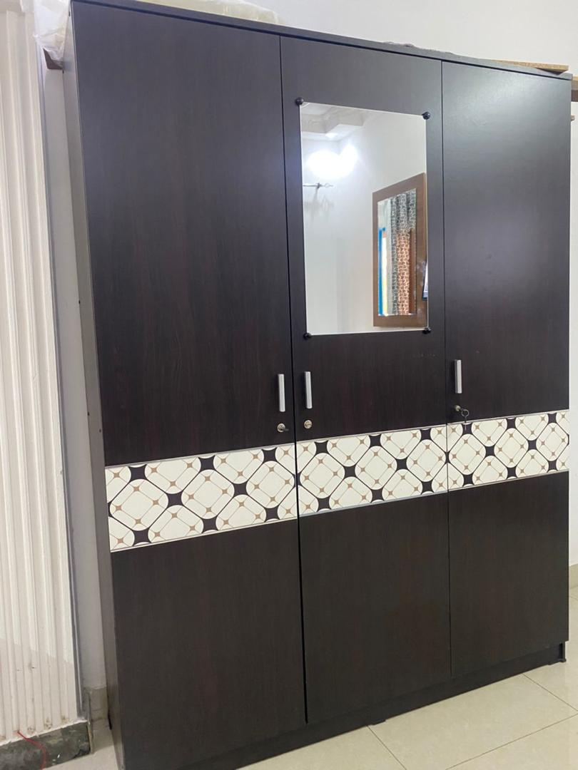 Ensemble de deux chambres en excellent état à vendre