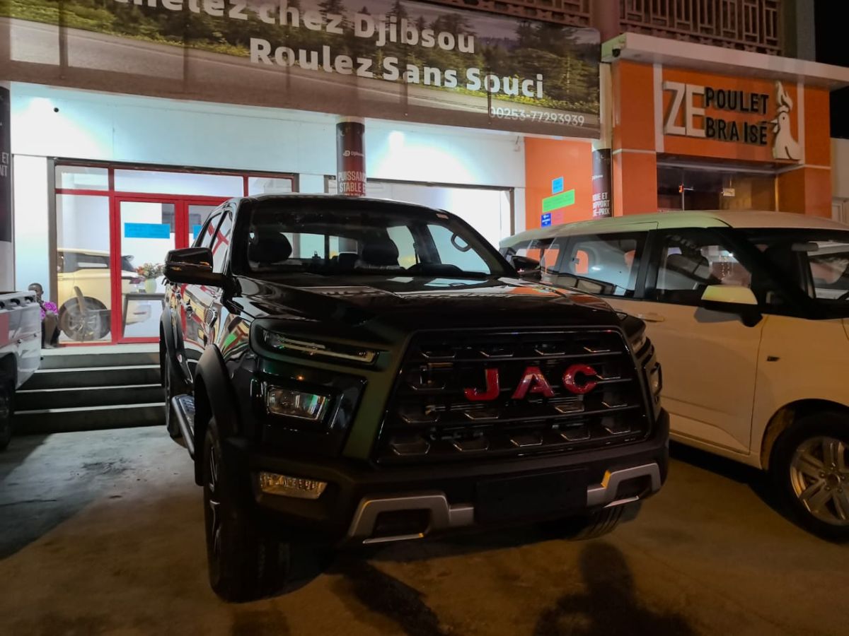 JAC T9 Pickup essence turbo, neuf, garantie 3 ans avec Djibsou SARL
