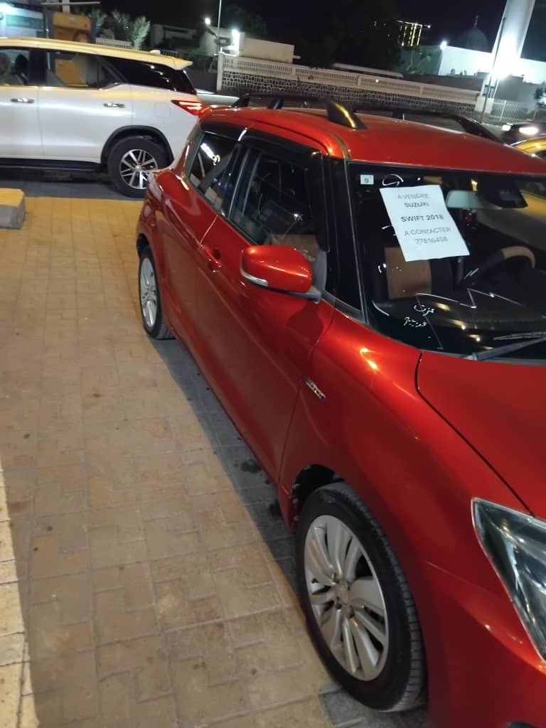 Suzuki Swift 2018 Hybrid automatique en bon état