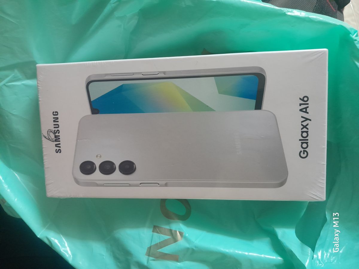 Samsung A16 en excellent état avec accessoires inclus