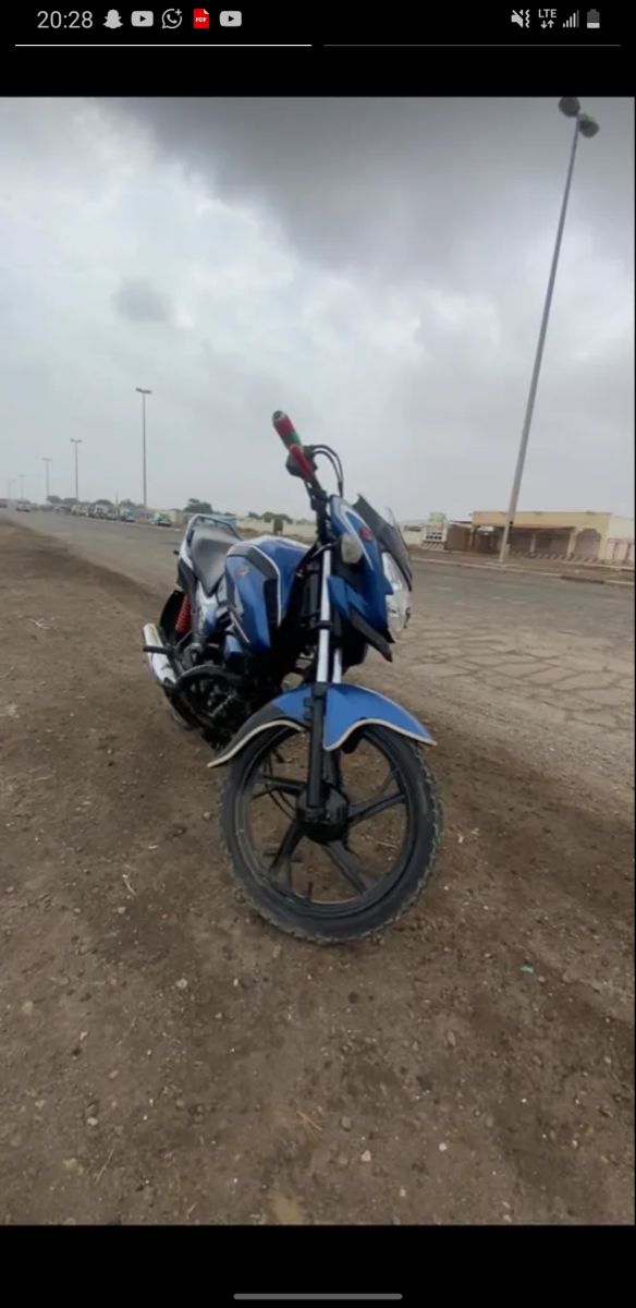 Moto Honda 125cc, puissante et économique