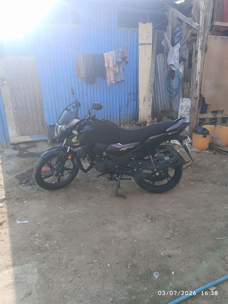 Honda SP 125 Noir, 1350km, Papier Complet, Assurance 1an
