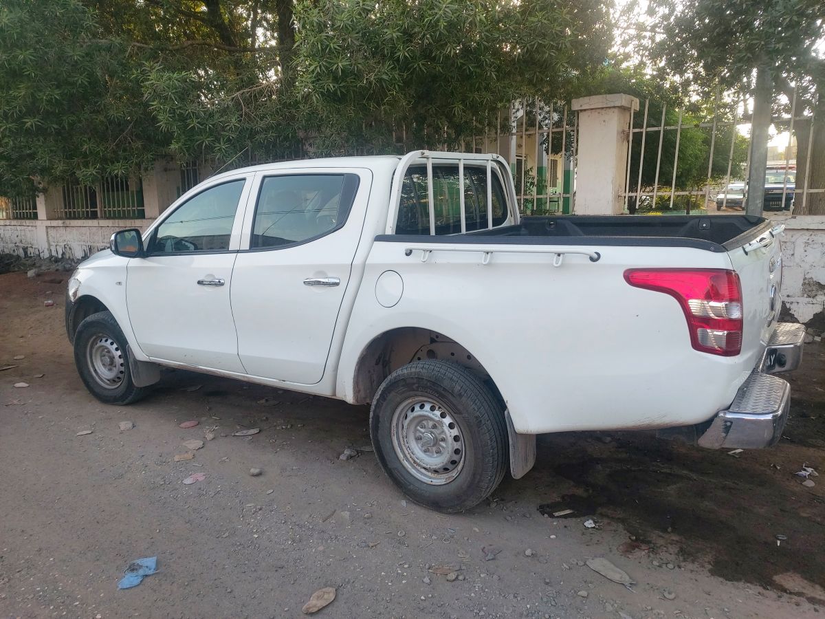 Location Fiat Pick-Up Manuelle