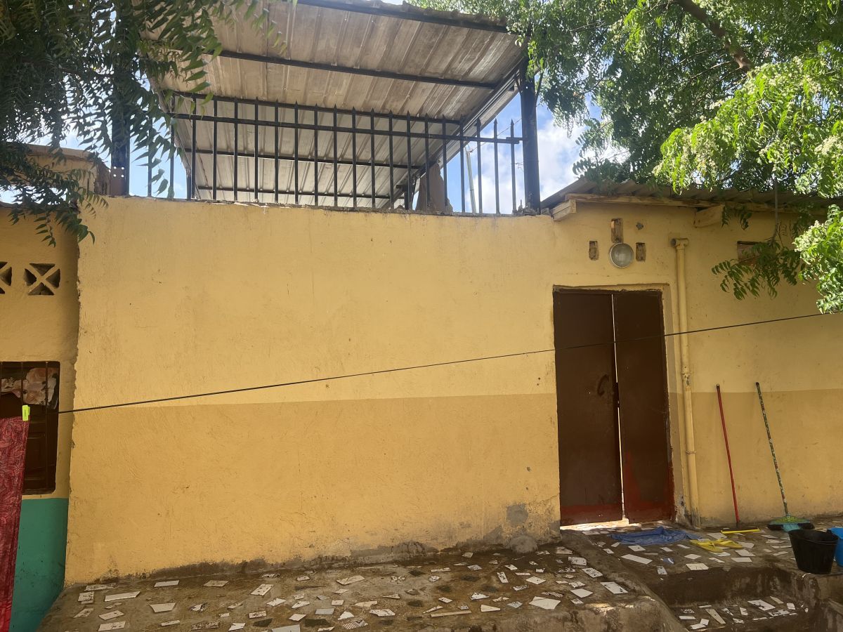 Maison F3 rénovée à Ambouli