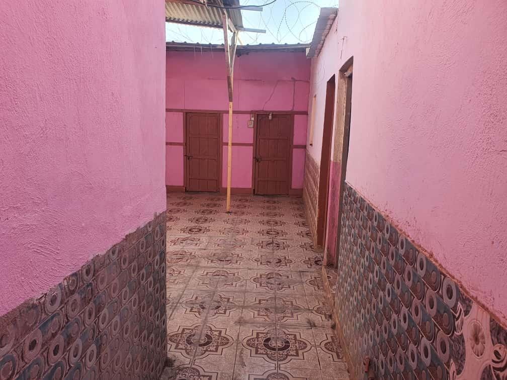 Maison F4 à louer avec eau et électricité à PK12