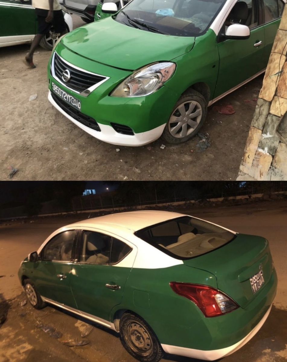 Nissan Taxi en service, moteur essence économique, climatiseur propre