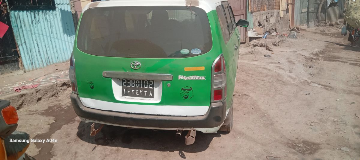 Taxi Probox en excellent état à vendre