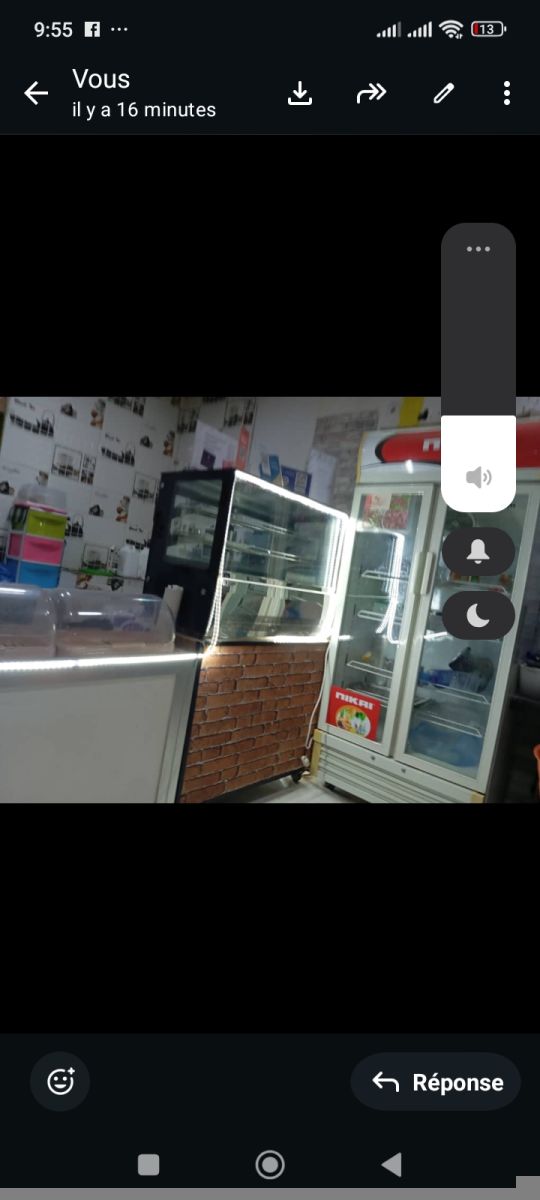 Vitrine à table pour pâtisserie et boissons - Parfaite pour votre commerce