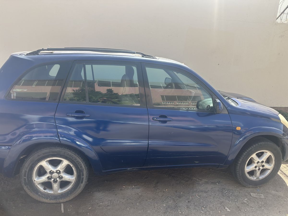 Toyota Rav4, diesel, manuel, excellent état