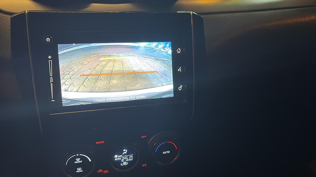 4 voitures à vendre - SUZUKI SWIFT 4 500 km 2022 & FIAT FULLBACK 2018 & HYUNDAI CRETA 2023 noir & HYUNDAI SANTÉ FE 2016