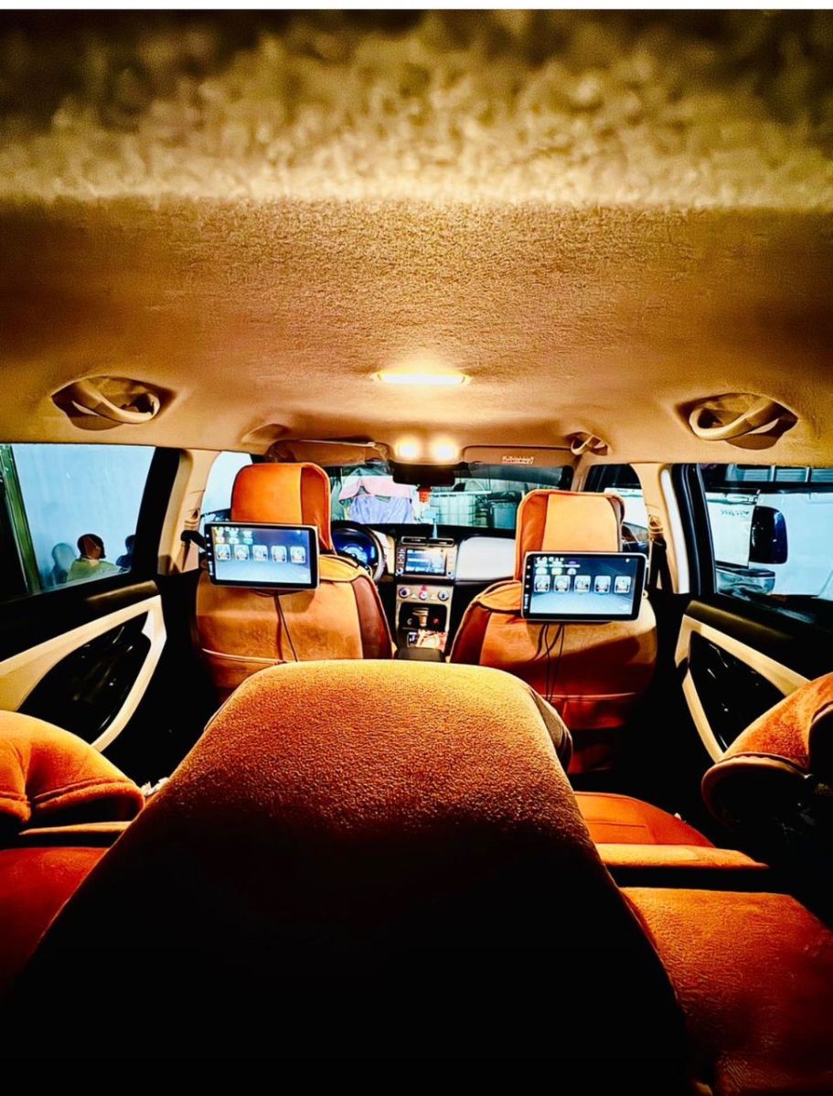 4 Voitures en excellent état à vendre - TOYOTA LANDCRUISER V8 - Mitsubishi L200 2022, HYUNDAI CRETA 2023, Kia SPORTAGE 2012