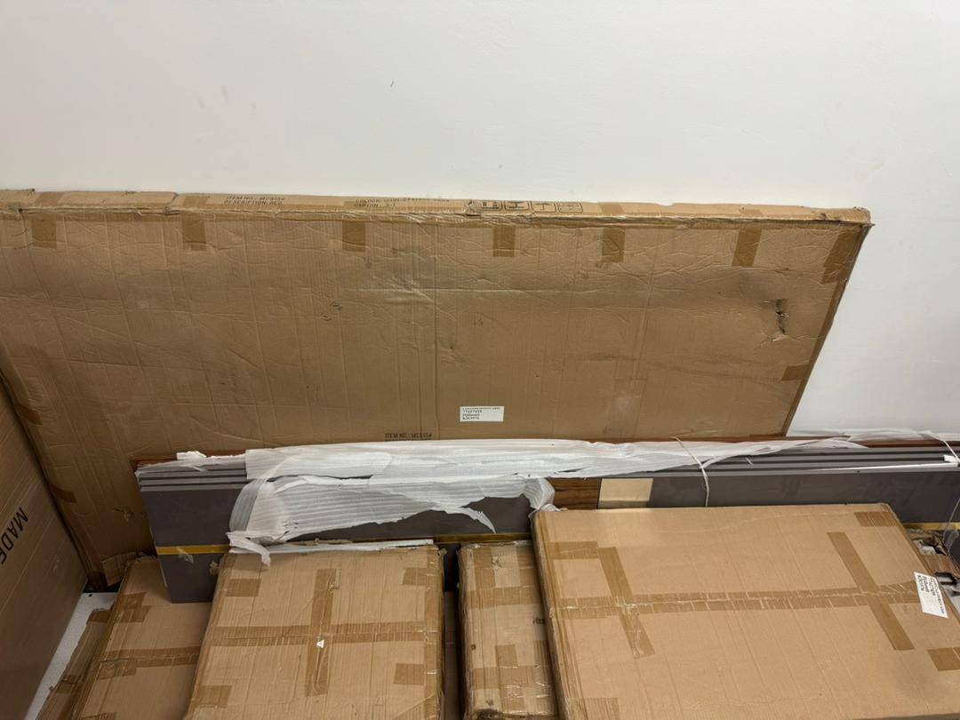 Chambre à coucher moderne à vendre