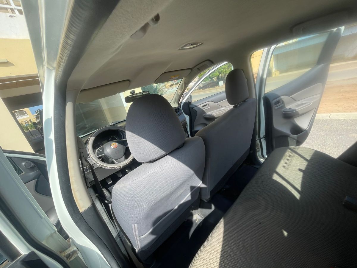 Pickup FIAT FULLBACK, excellent état, climatisation, bâche incluse