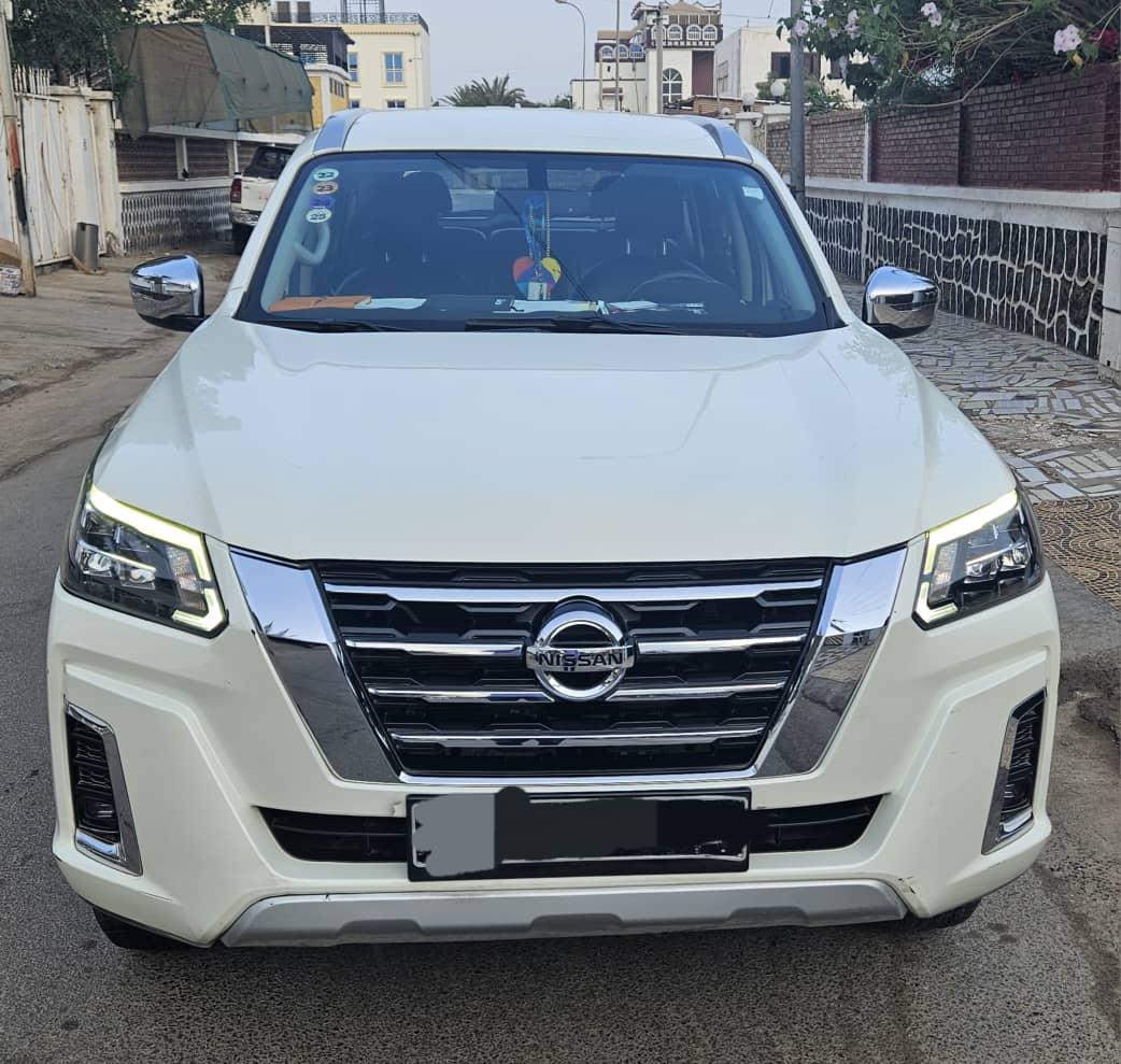 Nissan Xterra 2022, essence, boîte automatique, en excellent état