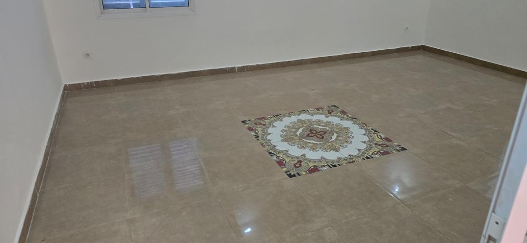 Appartement F4 neuf avec grande véranda, sécurisé à Saline Ouest