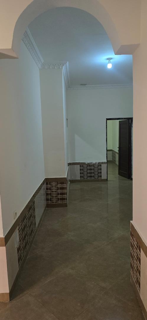 Appartement F4 neuf avec grande véranda, sécurisé à Saline Ouest