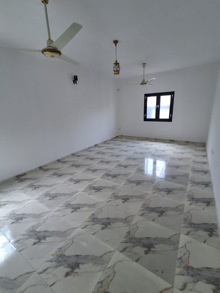 Maison F4 de standing à louer à Nagad