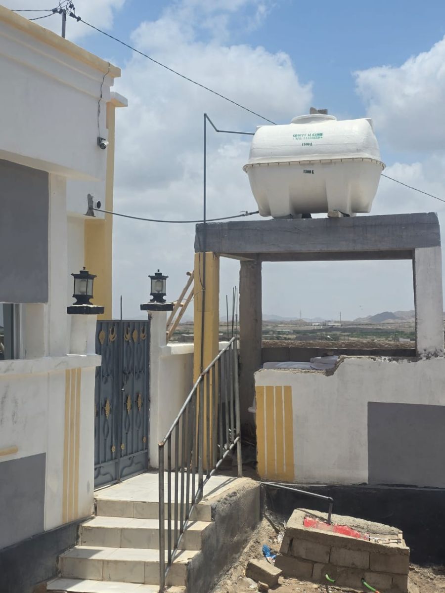 Maison F5 avec grand salon, 2 climatiseurs intallés, 2 réservoirs d\'eau à Ali-Sabieh