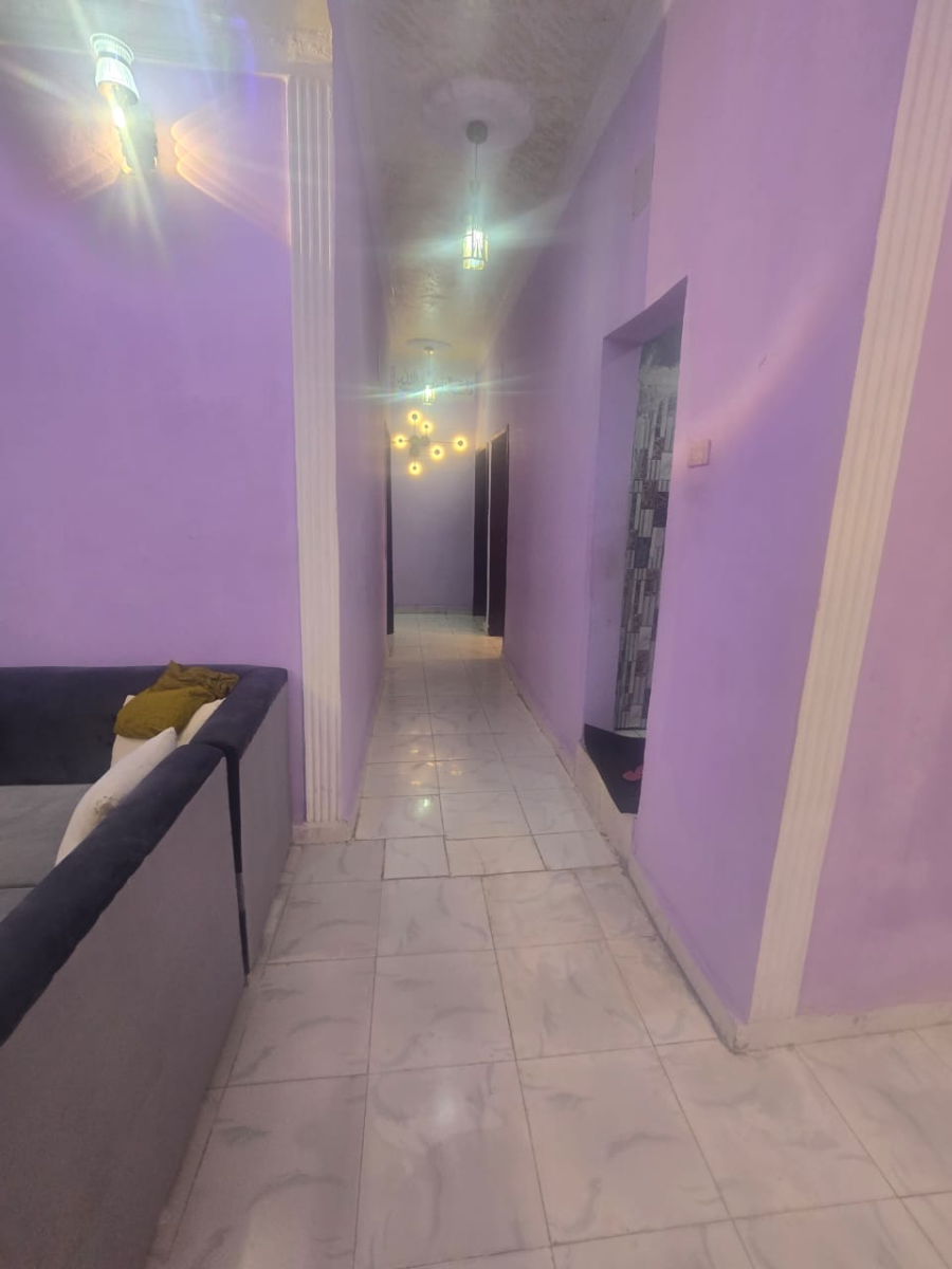 Maison F5 avec grand salon, 2 climatiseurs intallés, 2 réservoirs d\'eau à Ali-Sabieh