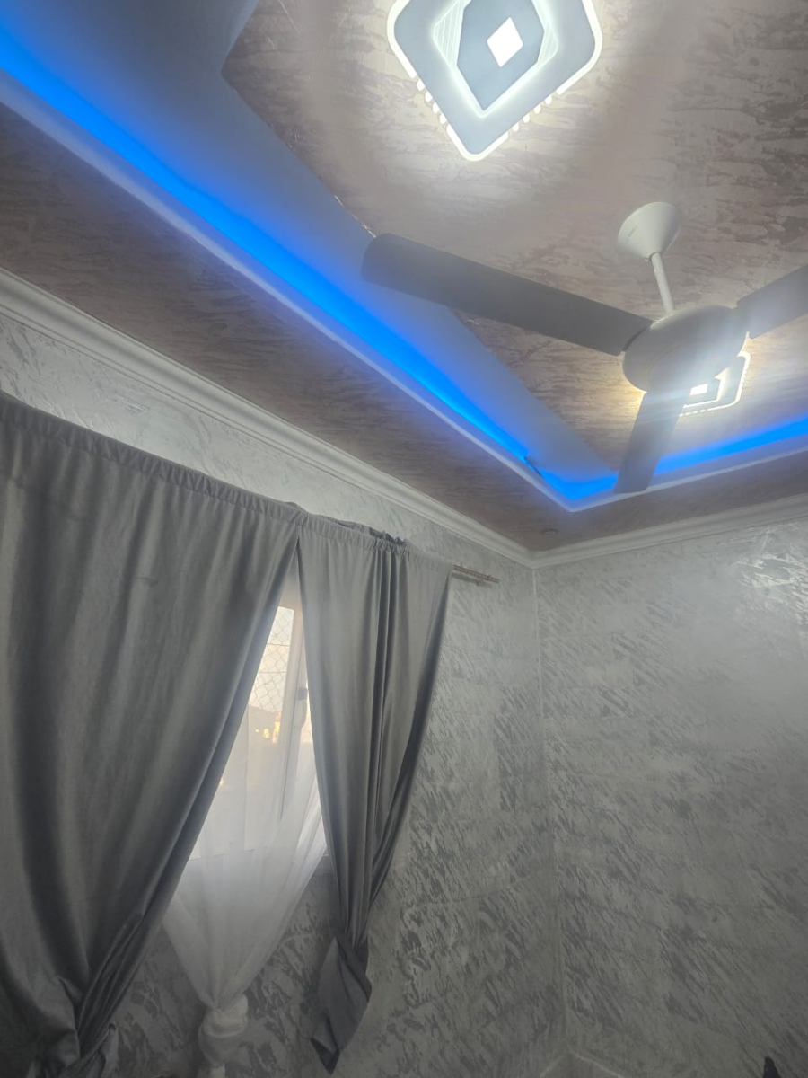 Maison F5 avec grand salon, 2 climatiseurs intallés, 2 réservoirs d\'eau à Ali-Sabieh