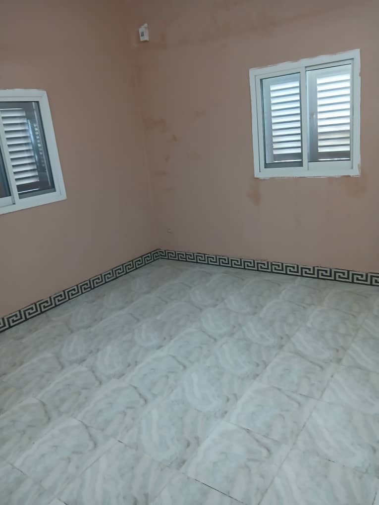 Appartement F4 neuf avec cour à Balbala Cheikh Moussa