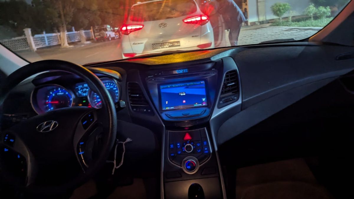 Hyundai Avante 2016 toutes options, boîte automatique, état impeccable