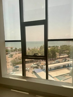 Immeuble R+7 mixte appartements bureaux et commerces