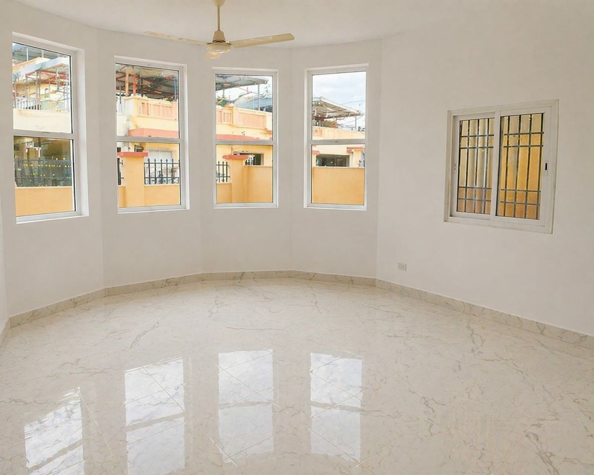 Belle villa neuve avec cour et sécurité à Nagad