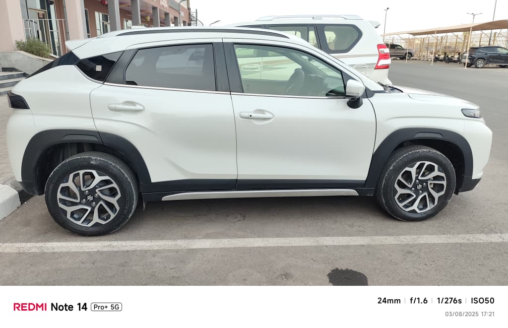 Suzuki New Fronx SUV GLX SLDA 2024, essence, 25 000 km, comme neuf