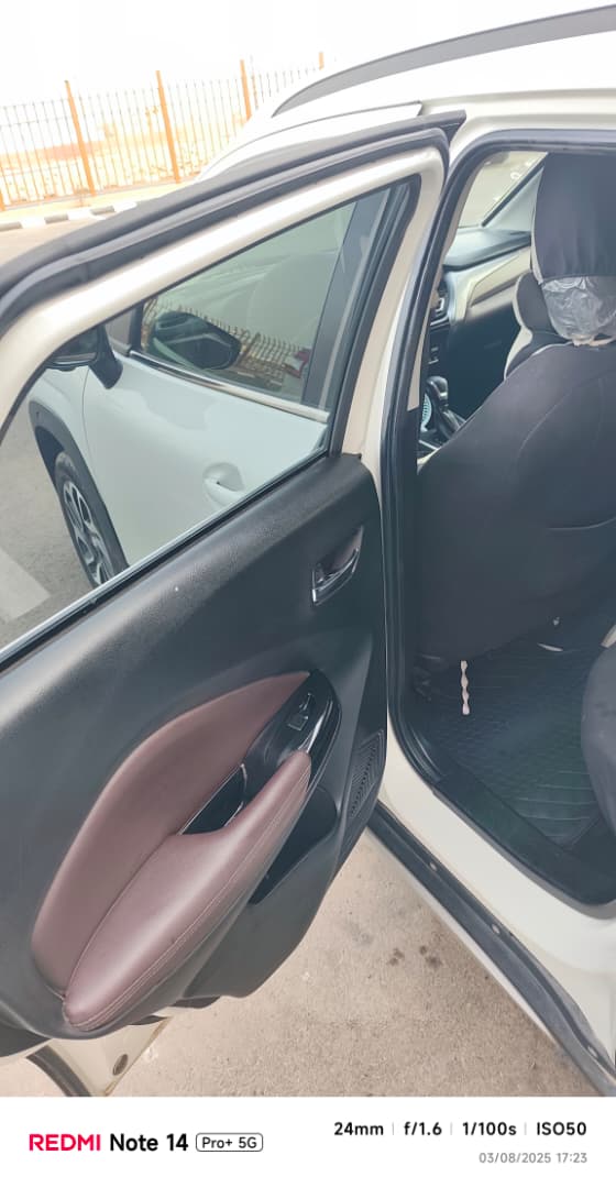 Suzuki New Fronx SUV GLX SLDA 2024, essence, 25 000 km, comme neuf