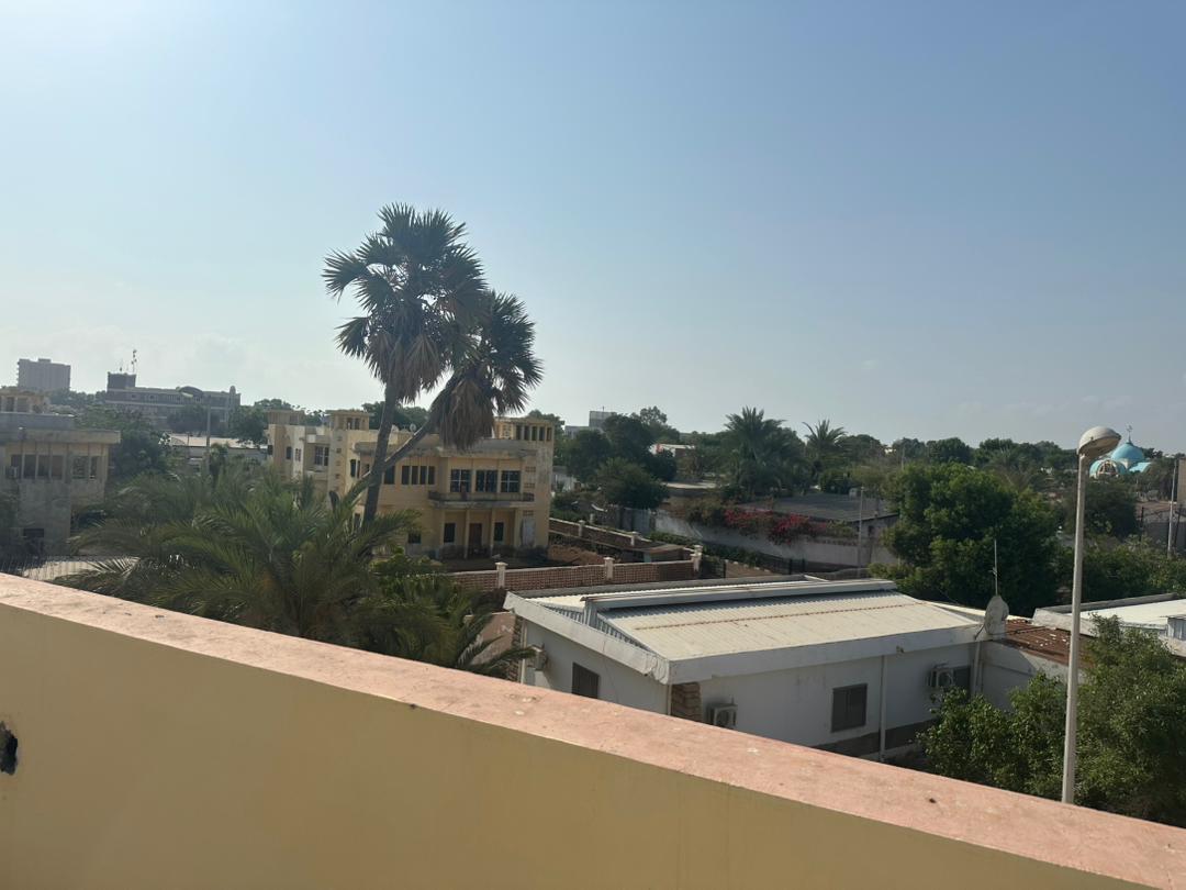 Villa avec 4 appartements F4 à louer(Ancien mitualis)