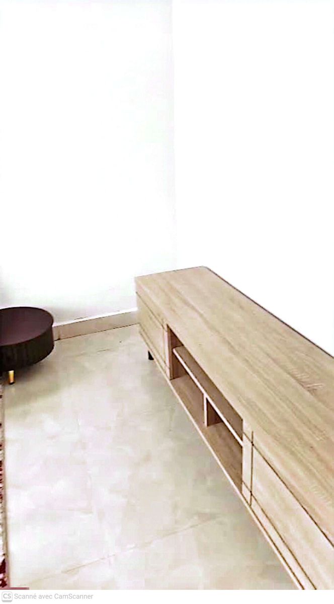 Vente de meubles et électroménager haut de gamme en excellent état