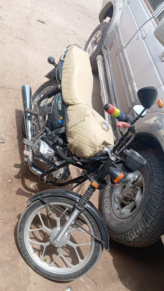 Moto UNITED presque neuf, négociable