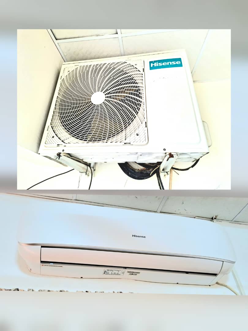 Climatiseur Split Hisense 2.5 CV, parfait état, 18000 BTU, 220-240V
