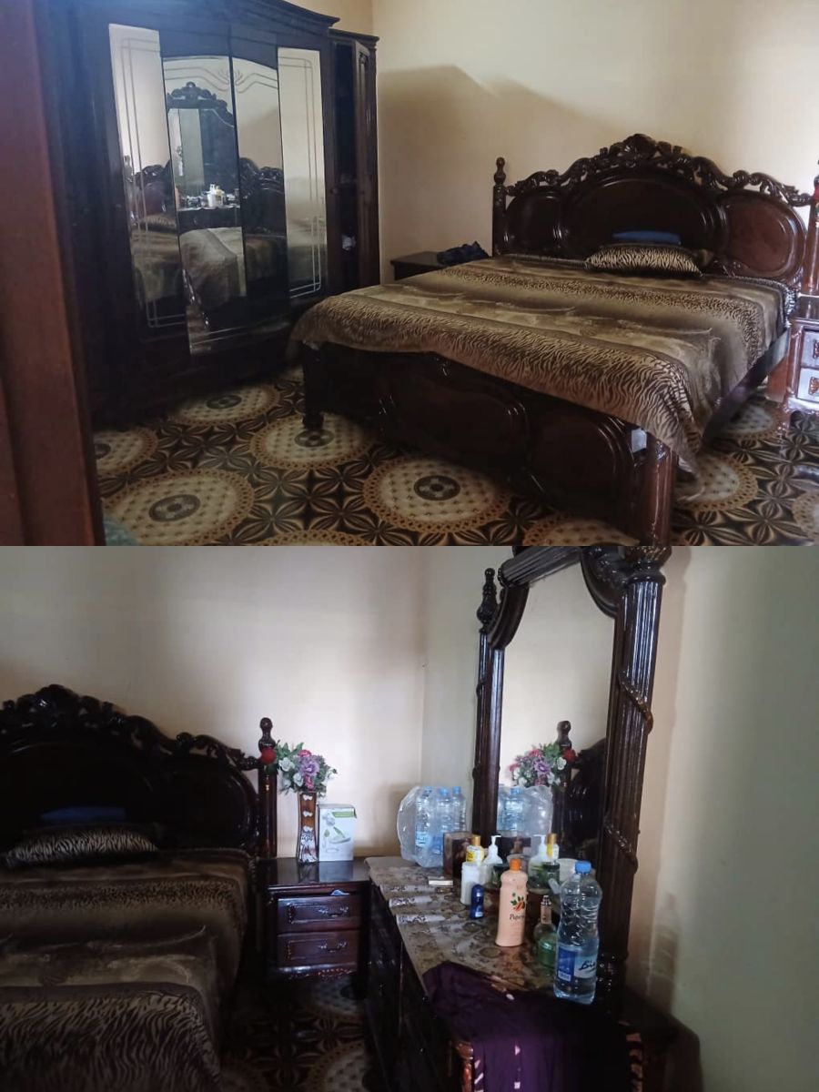 Chambre à coucher en bois, bon état, négociable