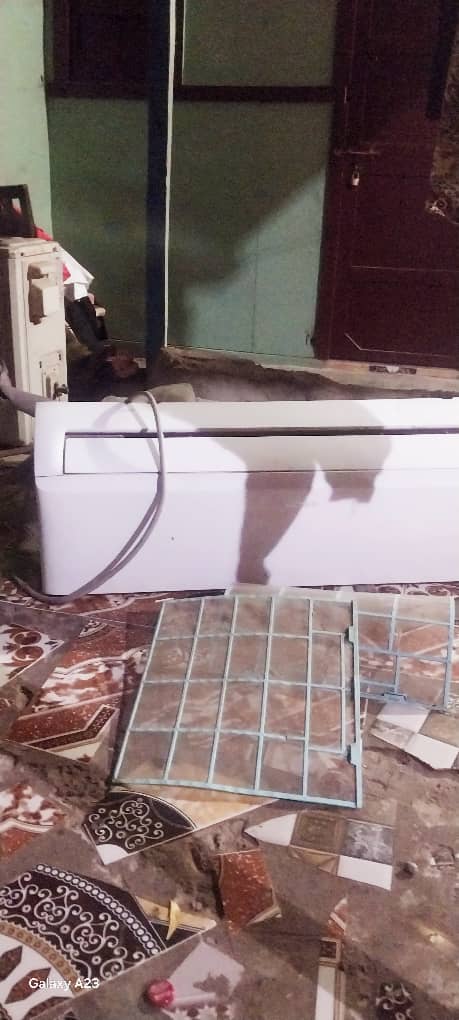 Climatiseur 1 CV en bon état - À vendre