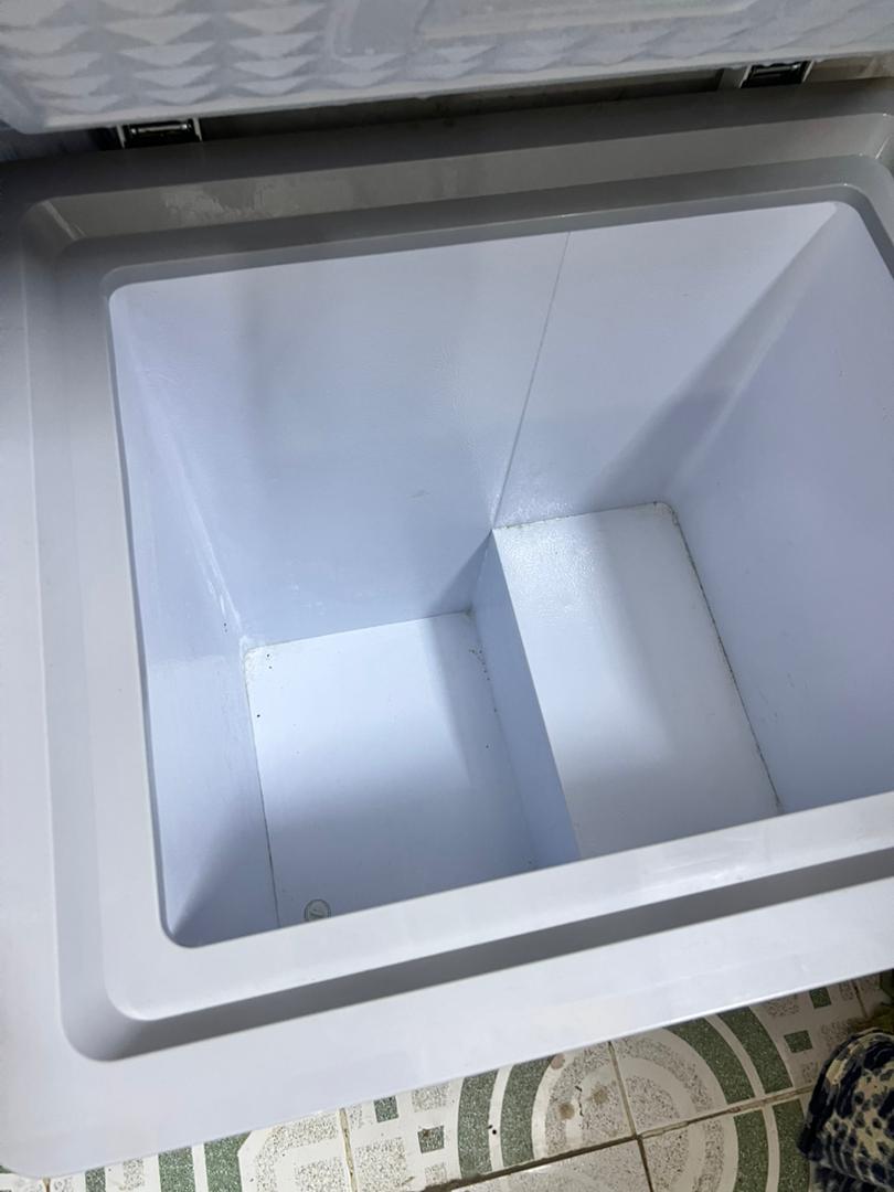 Congélateur 1 porte SUPER GÉNERAL - 100L - Comme neuf