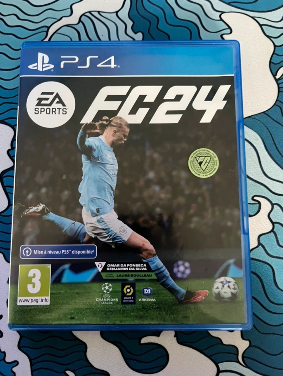 Jeu vidéo FC 24 pour PS4, excellent état, prix négociable