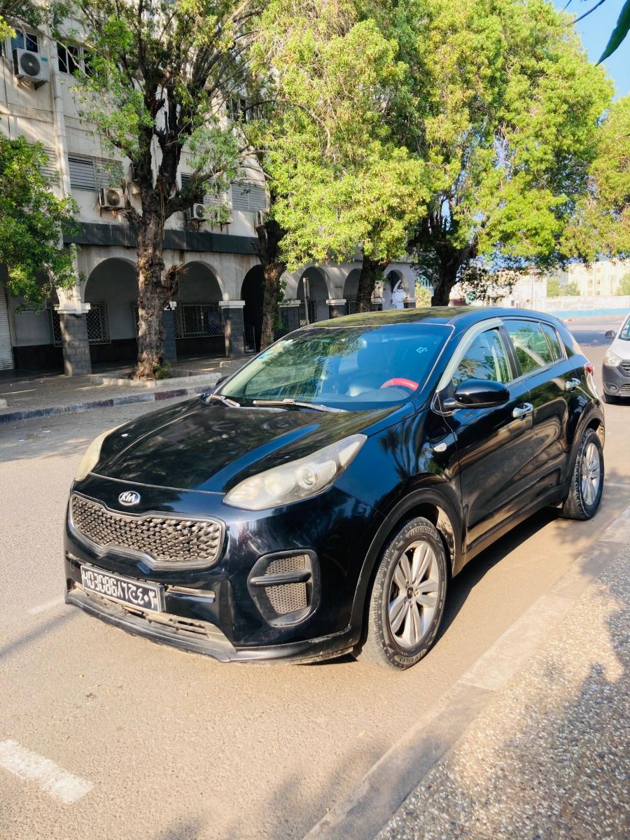 Kia Sportage 2016 en bon état, climatisée