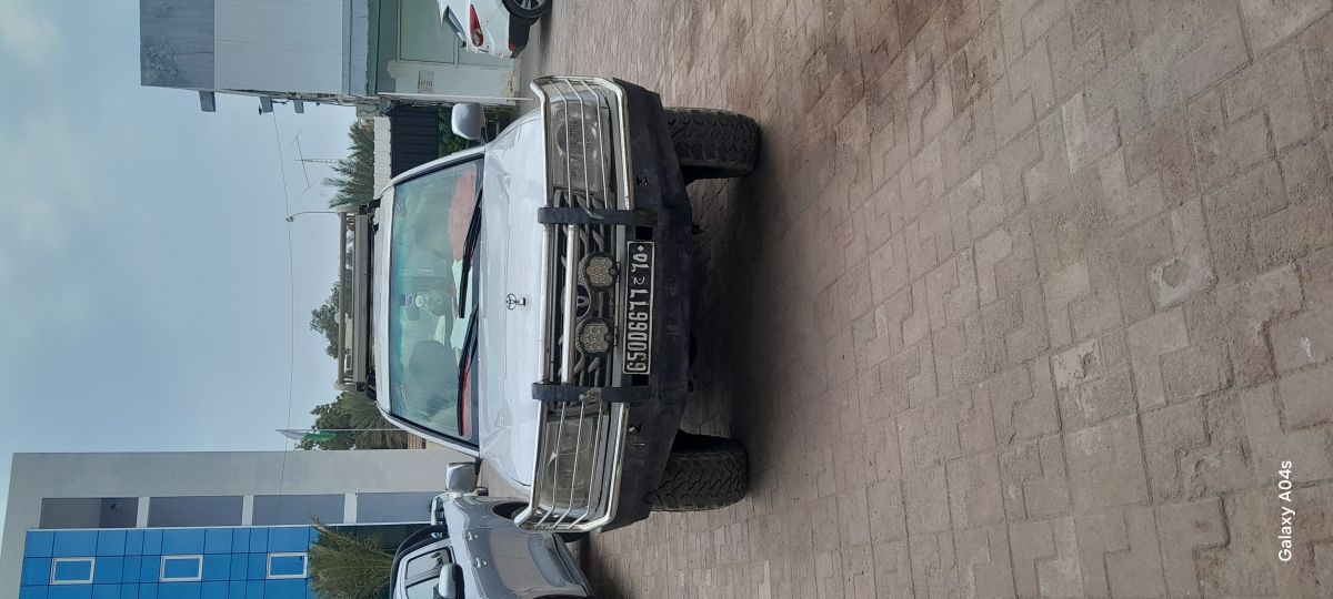 Toyota Land Cruiser GXR 105, diesel, boîte manuelle, prix négociable