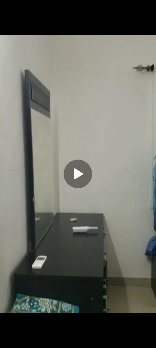 Ensemble de meubles pour chambre, salon, cuisine et électroménagers