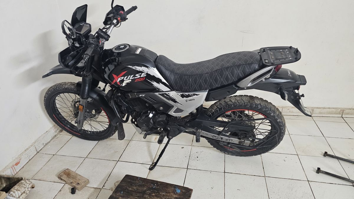 Hero XPulse 200 2V en excellent état, disponible pour essai