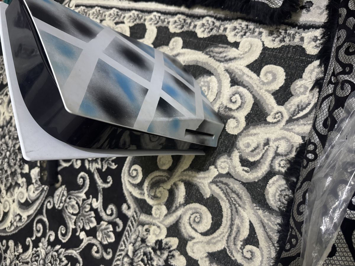 PS5 customisée en excellent état sans manette