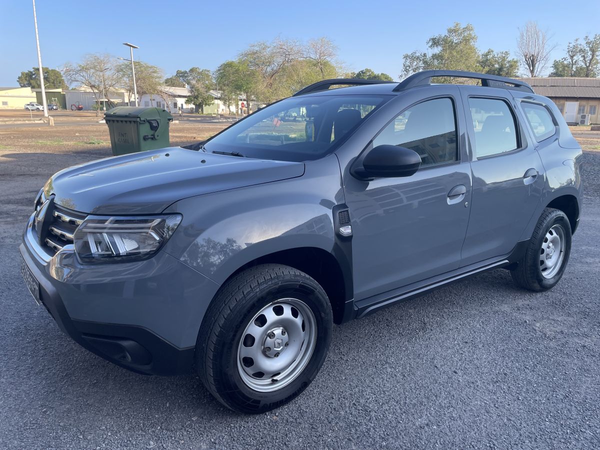 Renault Duster 2013, 4x4 diesel, faible consommation, boîte manuelle