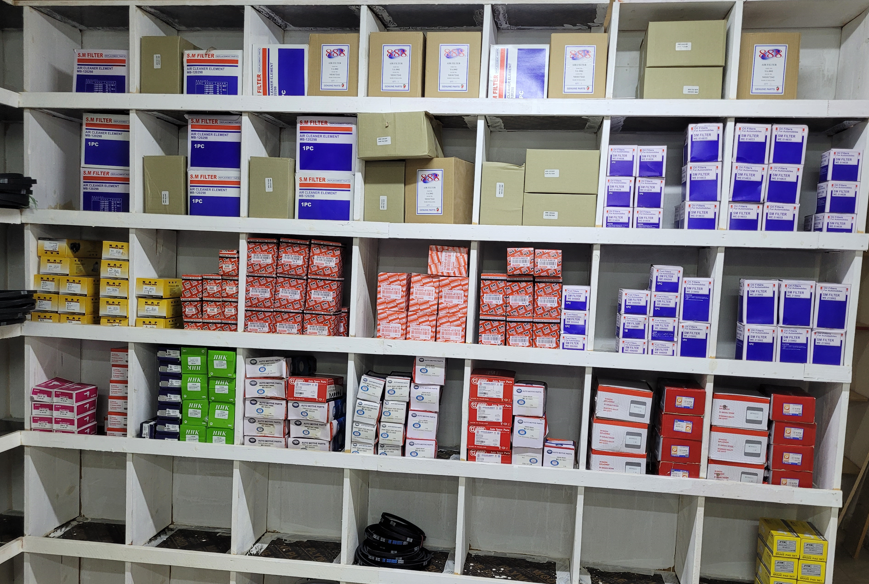 Stock de pièces détachées Bus Mitsubishi Rosa à vendre