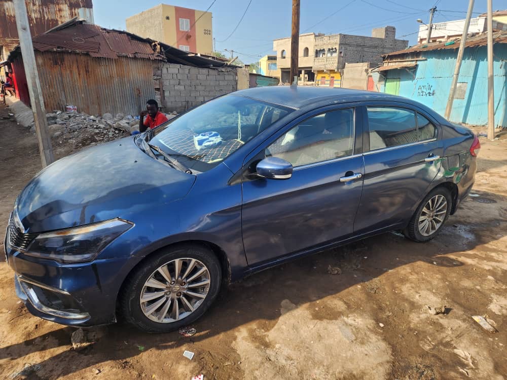 Suzuki Ciaz 2018 essence boîte automatique en bon état
