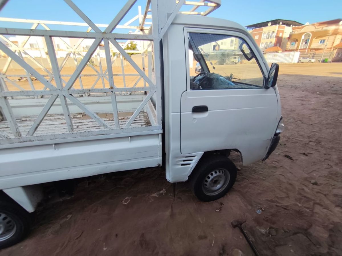 Suzuki Super Carry Essence, prêt à tester