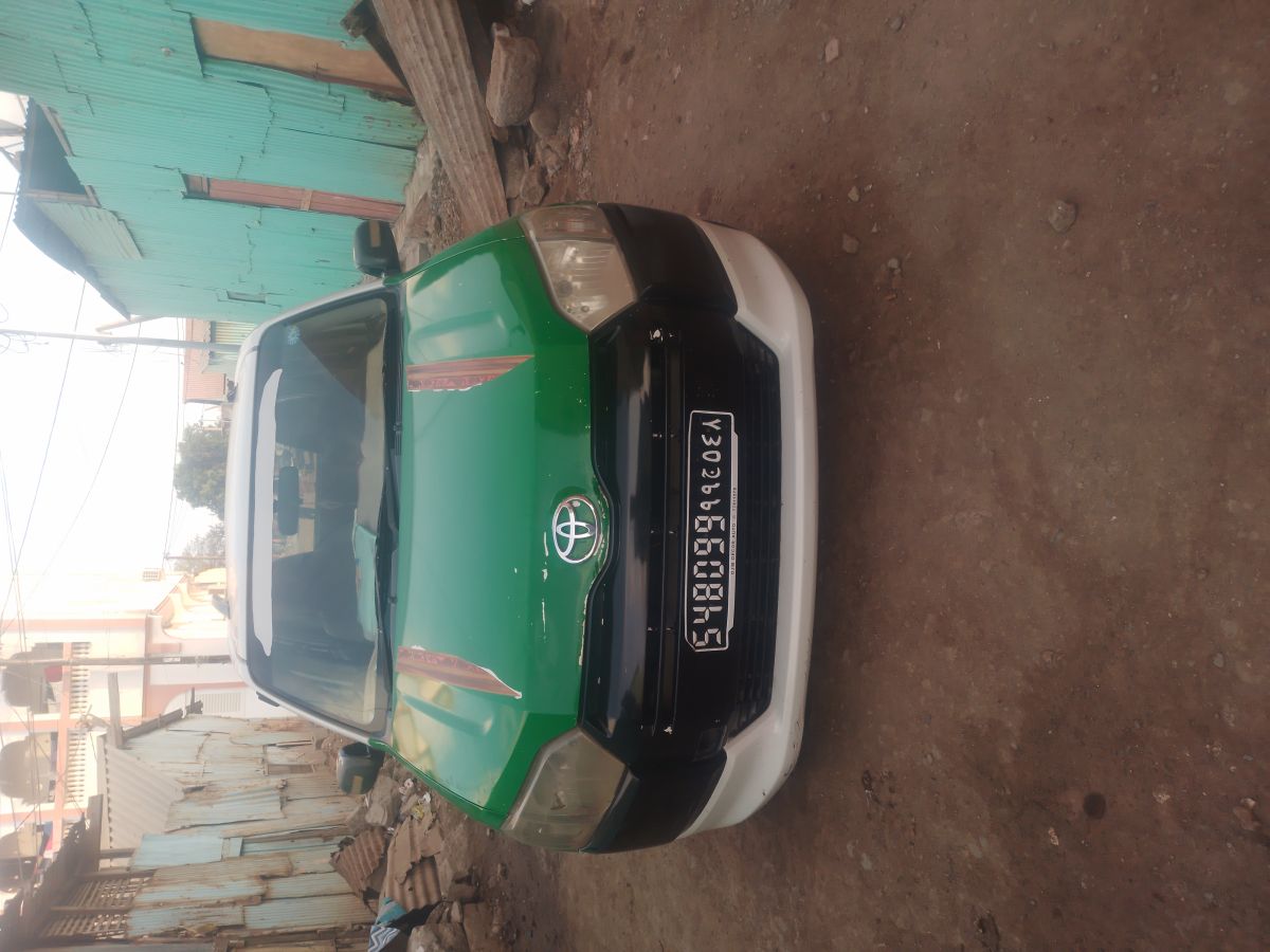 Taxi Probox, climatisée, excellent état