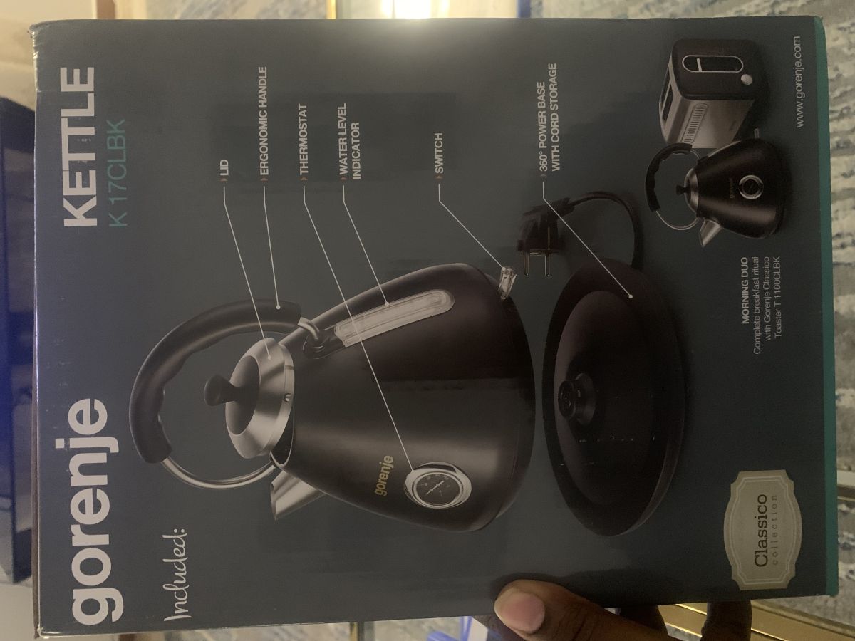 Théière électrique pour café et thé, neuve de Dubai