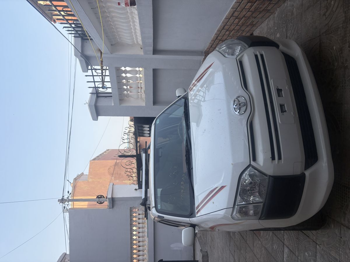 Probox automatique en excellent état - faible kilométrage